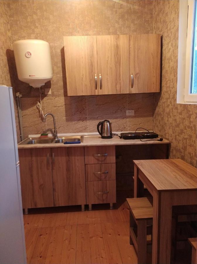 מסטיה Guest House Nene מראה חיצוני תמונה
